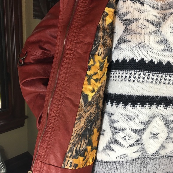 Fully Lined Faux Fur Trim Regent Park Jacket - Picture 11 of 16